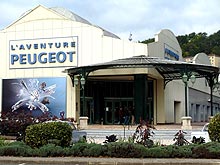 Живые экспонаты музея Peugeot - Peugeot