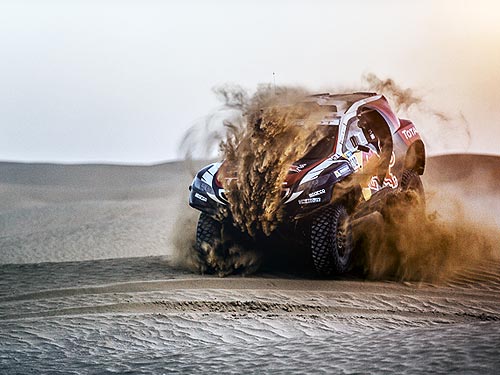 Peugeot 2008 DKR       - Peugeot