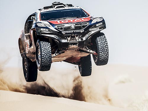 Peugeot 2008 DKR       - Peugeot