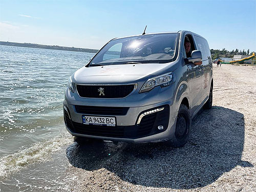    Peugeot Traveller    Dangel 4x4. - - Peugeot