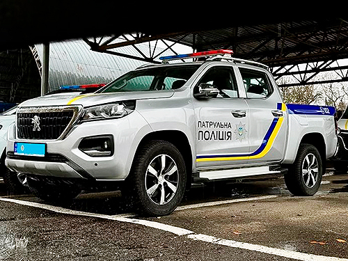      PEUGEOT Landtrek - PEUGEOT