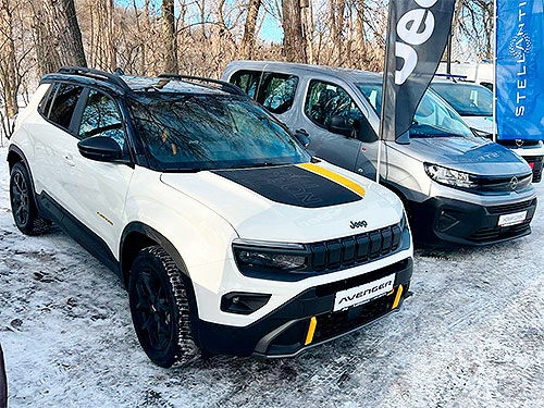 ���������� �������� Peugeot-Citroen �������� 15 ���� ���������� � ������ - Stellantis