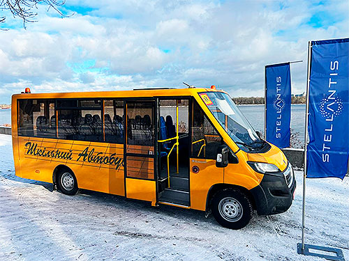 ���������� �������� Peugeot-Citroen �������� 15 ���� ���������� � ������ - Stellantis