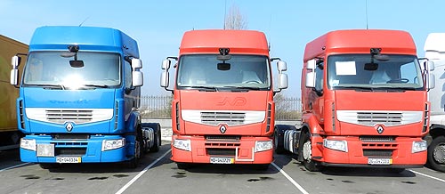 Renault Trucks  Volvo Trucks        - Renault Trucks