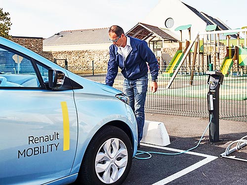 Renault    