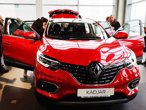       .  Renault Kadjar    - Renault