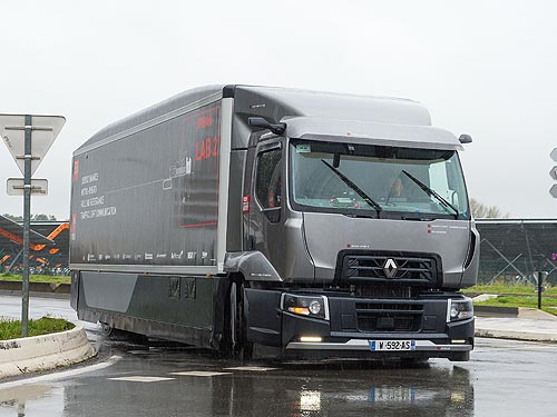  Renault Trucks ,       12,8% - Renault