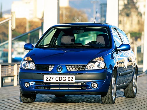 Renault Clio  30-  - Renault