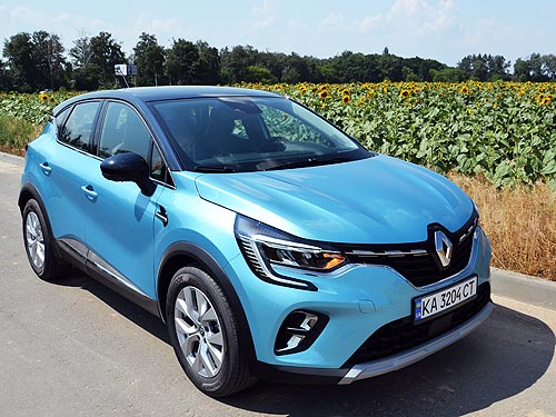  .     Renault Captur - Renault