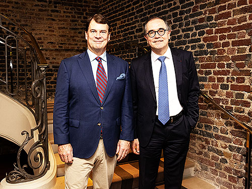 Renault � Ford ��������� ���������� ����������� �� ������������� � ����� - Renault