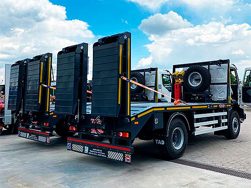    Renault Trucks     - Renault