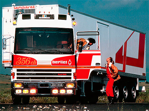  Renault Trucks  --  1-  - Renault