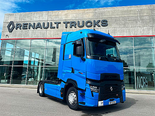  Renault Trucks  --  1-  - Renault