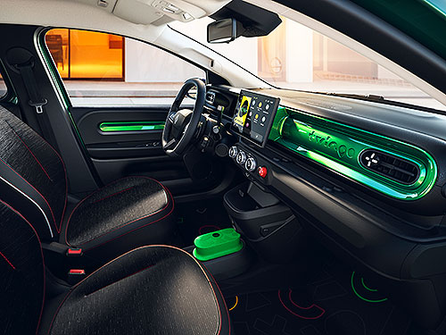 ����� Renault Twingo E-Tech electric ���� ��������� � ����� ������� - Renault