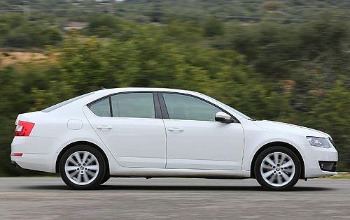  Skoda Octavia    - Skoda