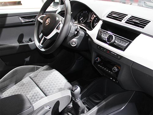 Новые Skoda Fabia и Skoda Fabia Combi дебютировали в Париже - Skoda