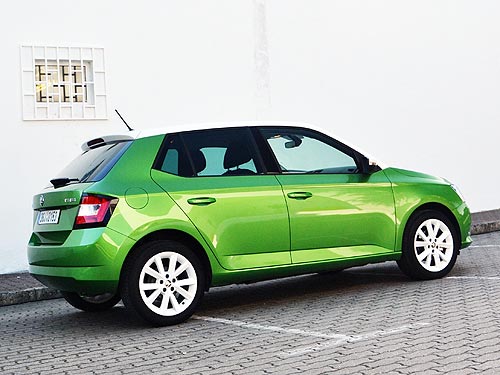 Чем будет брать покупателя новая Skoda Fabia?