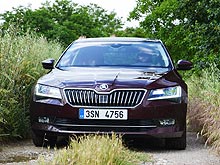  Skoda Superb    Canton