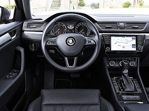   -    Skoda Superb