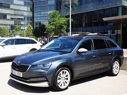     Skoda Superb 2019 - Skoda