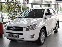  Toyota RAV4        