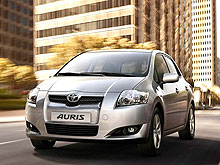 Toyota Auris теперь доступна с автоматической КПП - Toyota