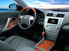   GPS  Toyota Camry   4 000 . - Toyota
