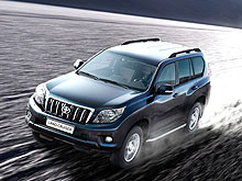 До конца года на Toyota Prado действует скидка $2500, на Toyota RAV4 - $1500