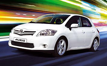     Toyota Auris 2011 