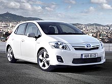   Toyota   Auris Fun 2011