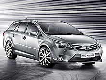  Toyota Avensis     - Toyota