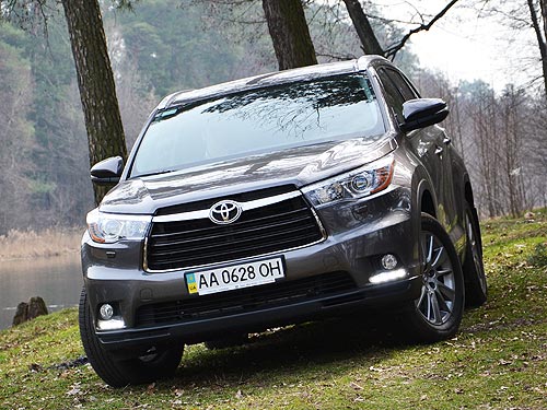 Toyota     Highlander.  