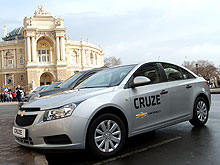 1000    Chevrolet Cruze.  