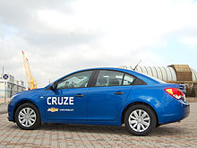 1000    Chevrolet Cruze.  