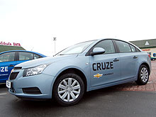 1000    Chevrolet Cruze.  