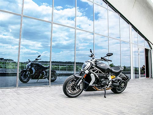  :  Ducati XDiavel