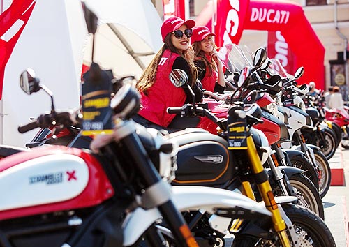 Новинки Ducati уже в Украине. Объявлены цены - Ducati