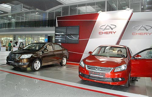   Chery         2014  - Chery