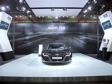 Audi R8      Kyiv Automotive Show 2008