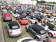      Volkswagen New Beetle Sunshine Tour 2010