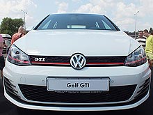   Volkswagen Fest 2013   VW Golf GTI