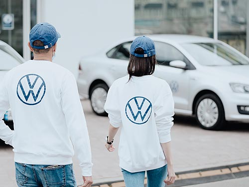 Volkswagen      - Volkswagen