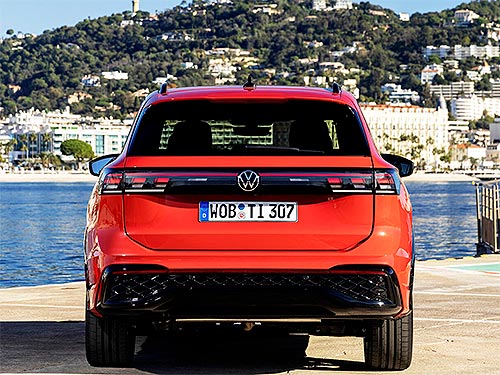      Volkswagen Tiguan - Volkswagen