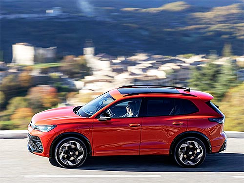      Volkswagen Tiguan - Volkswagen