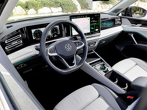      Volkswagen Tiguan - Volkswagen