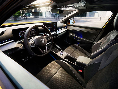   Volkswagen T-Roc.     2026  - Volkswagen