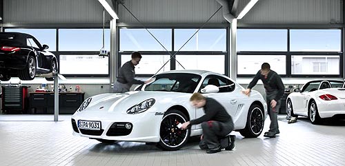  .  Porsche     - Porsche