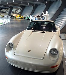  Porsche:  