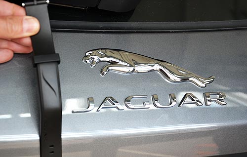    Jaguar F-Pace: ?