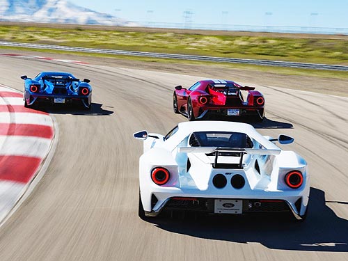 Ford     Ford GT